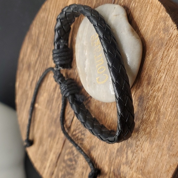 B3121‎ leather braided bracelet - Picture 1 of 2